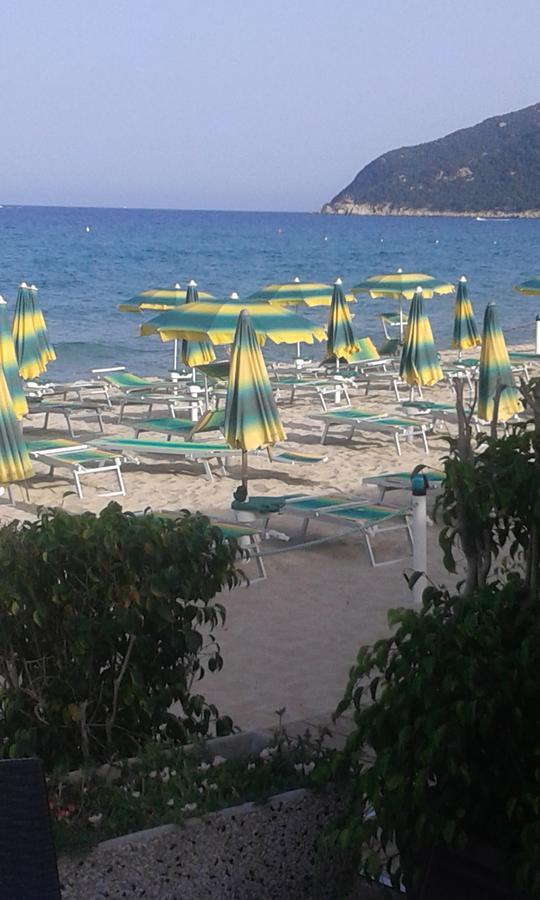 Al Relax Bed & Breakfast Cagliari Ngoại thất bức ảnh